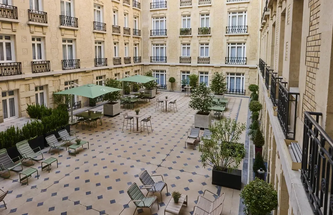Fraser Suites Le Claridge Champs-Elysées-1